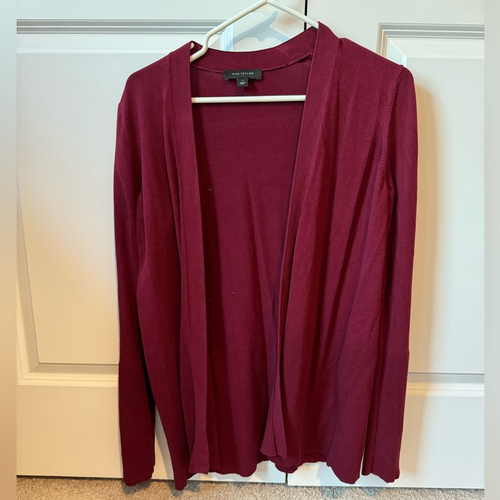 Ann Taylor burgundy cardigan